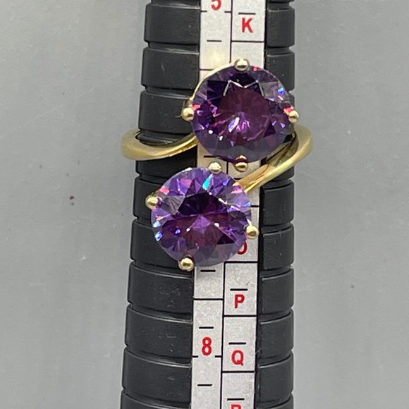 Jewelry - Gold Tone Bypass Ring with Dual Round Purple Stones Size 6 Statement Jewelry